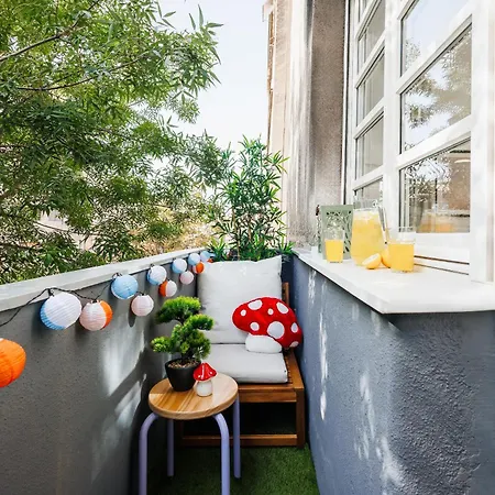 Chill Flow 110m2 With Balcony Old Town Renovated Apartment