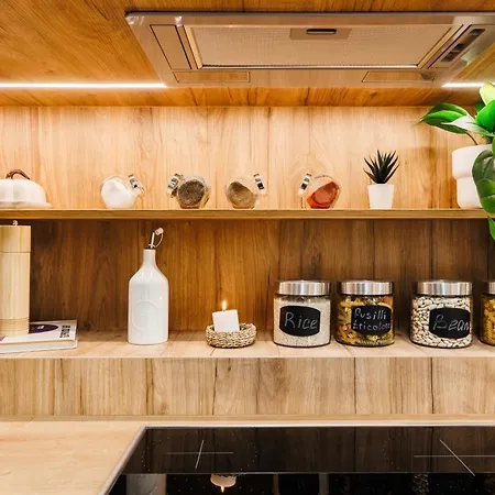 Chill Flow 110m2 With Balcony Old Town Renovated